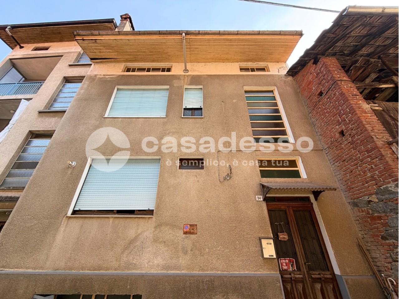 Villa a schiera, Coggiola
