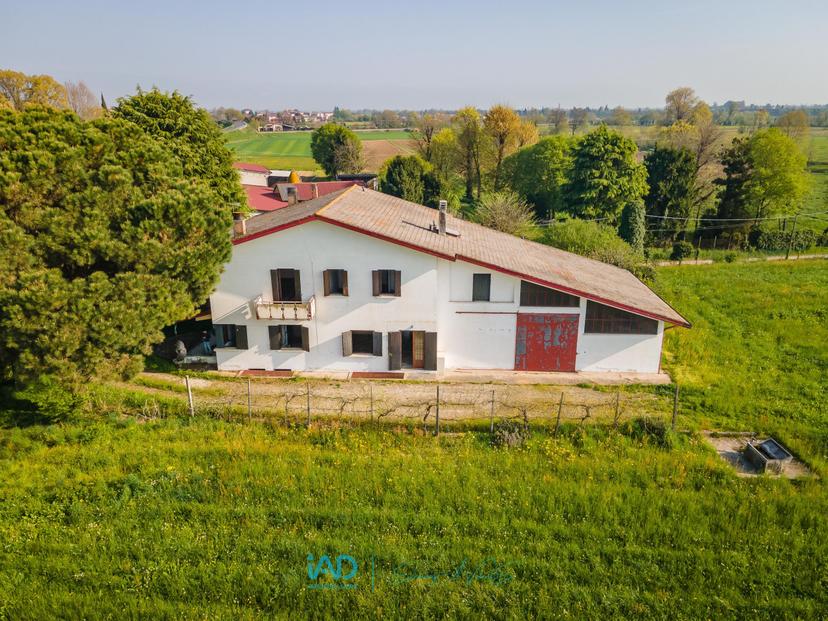 Casa indipendente in Strada dell'Ospedaletto, Vicenza — foto 5 di 5