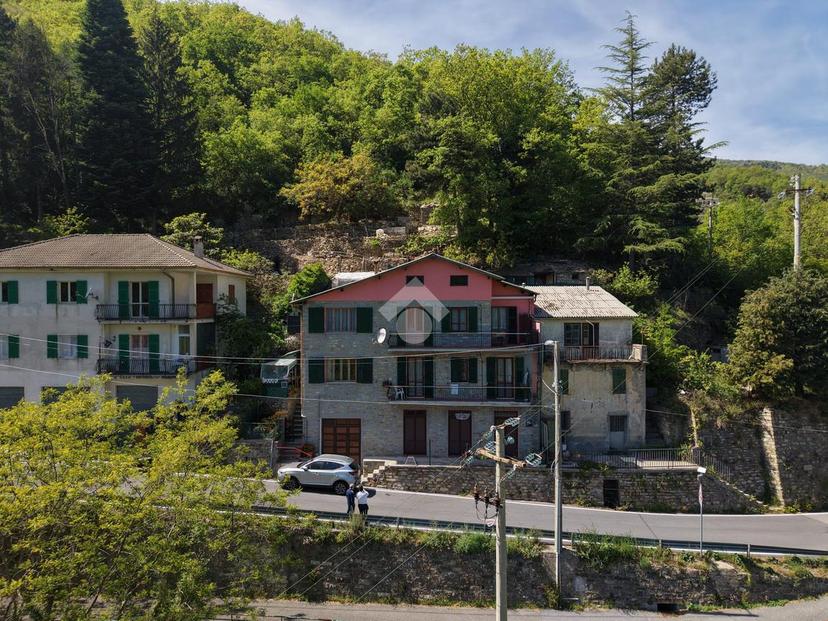 Villa in Via San Carlo 14, Montalto Carpasio — foto 2 di 5