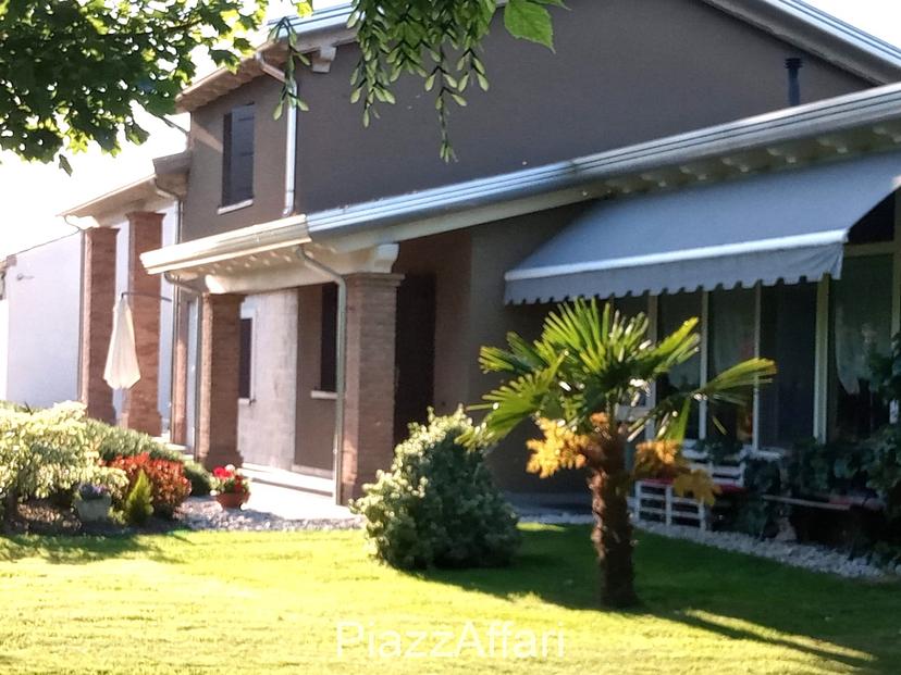 Villa in Via Frapiero, Correzzola — foto 2 di 5