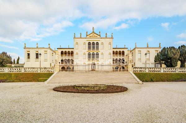 Villa in Via Andrea Palladio, Asolo