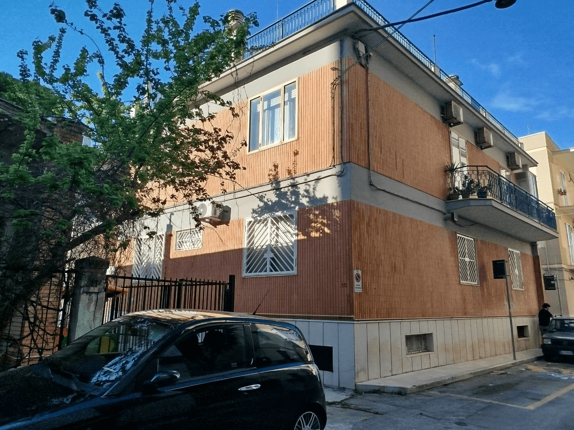 Bilocale in Via Parenzo, Trani