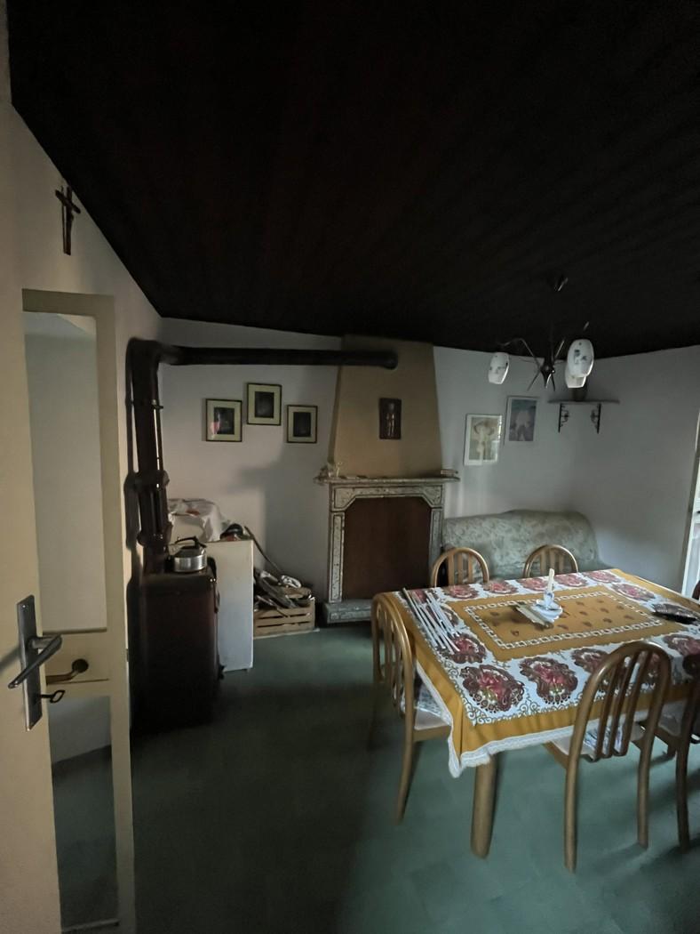 Casa indipendente in Via Pomè  1, Cusino — foto 3 di 5