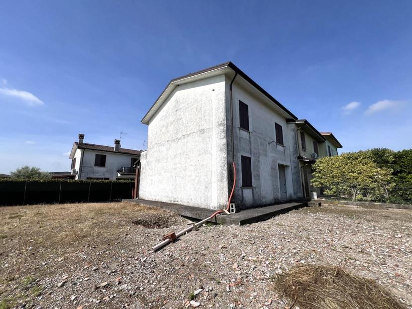 Villa in Via Kennedy, Acquanegra sul Chiese — foto 5 di 5