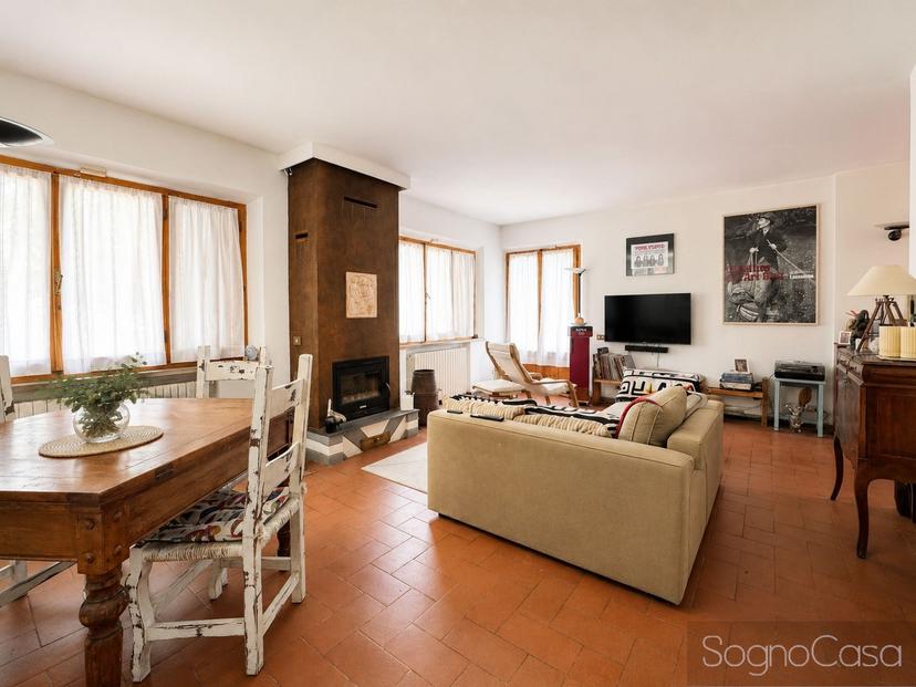 Villa bifamiliare in Via del Campo, Castelnuovo Berardenga