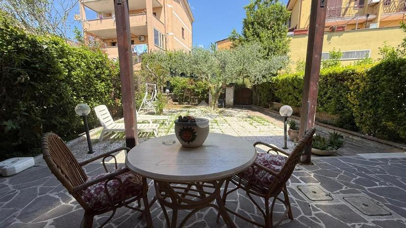 Villa a schiera in Via Provinciale Capena Bivio, Capena — foto 3 di 5