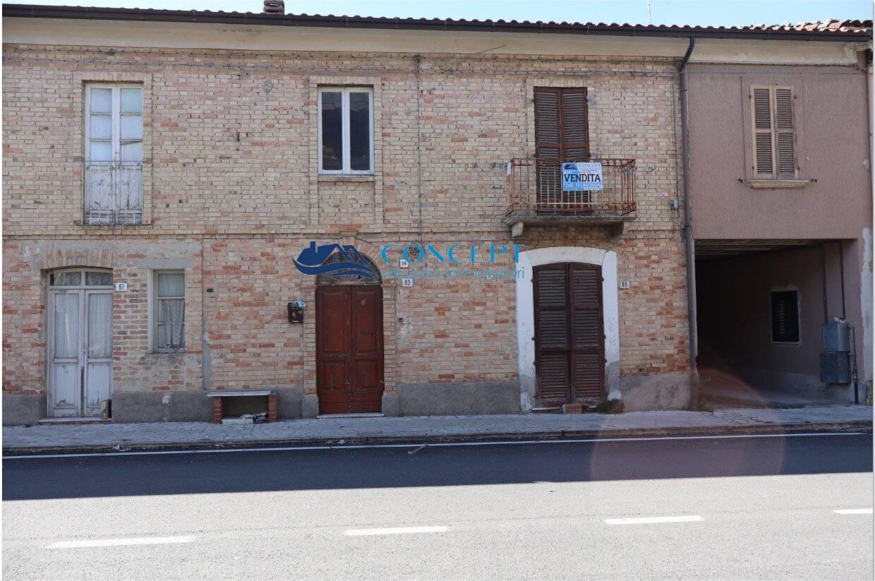 Casa indipendente in Viale Piceno Aprutino 63, Civitella del Tronto