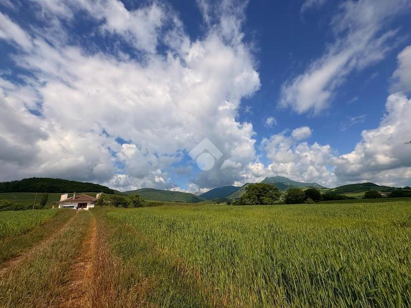 Casa indipendente in Località Serra S. Facondino 6, Sassoferrato