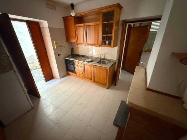 Villa, Cautano