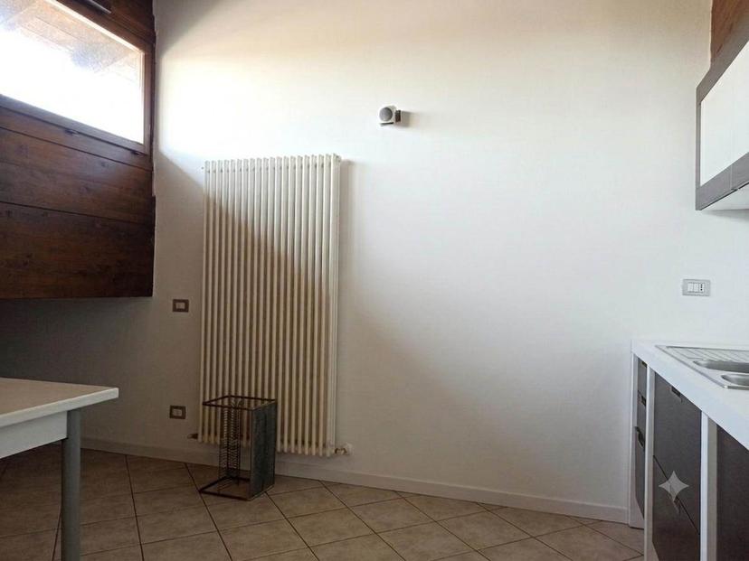 Bilocale, Medolla — foto 4 di 5