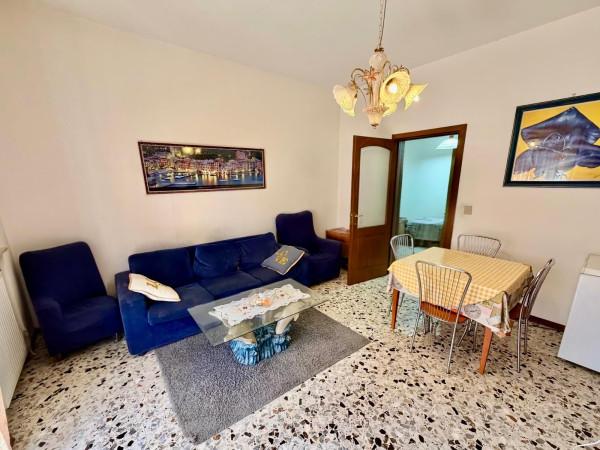 Trilocale in Via Luigi Illica, Podenzano