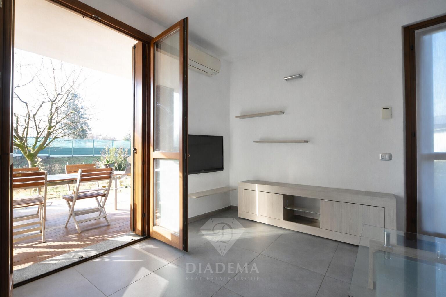 Villa unifamiliare, Besnate