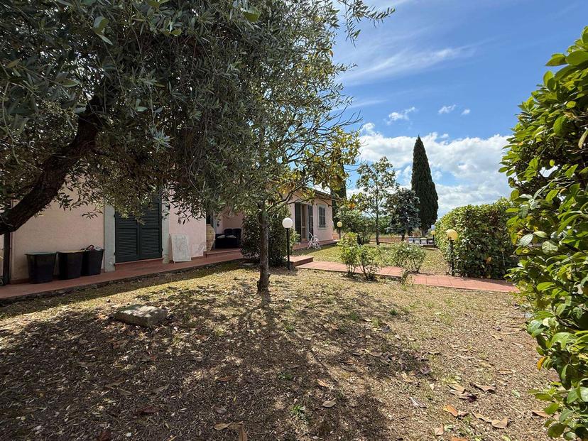 Villa unifamiliare in Via Friuli 4, Spello — foto 3 di 5