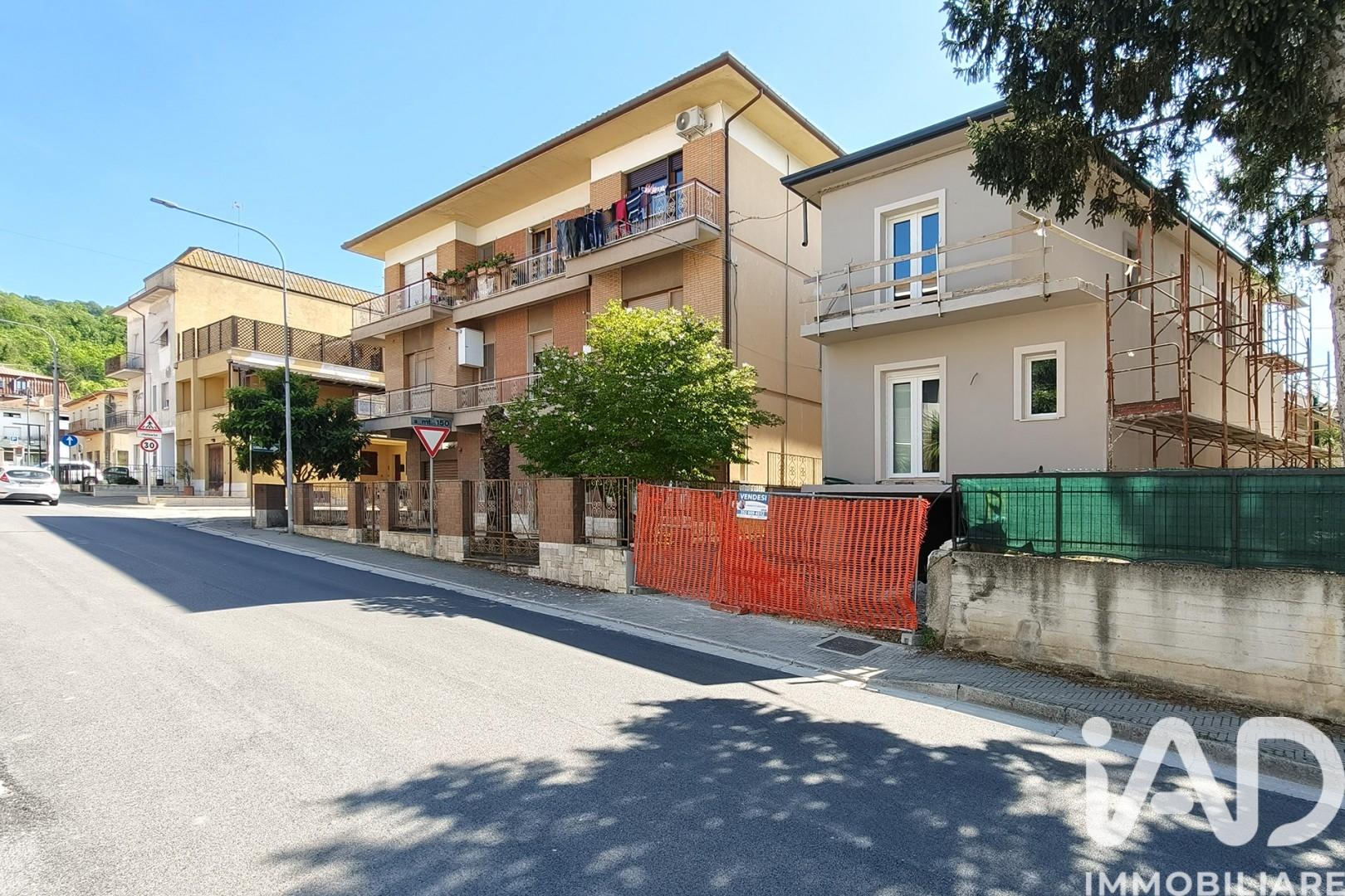 Quadrilocale in Viale Cavour 33/a, Sant'Elpidio a Mare