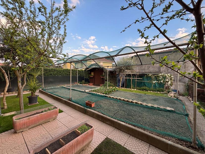 Villa a schiera in Via Alzate 12, Oleggio — foto 5 di 5