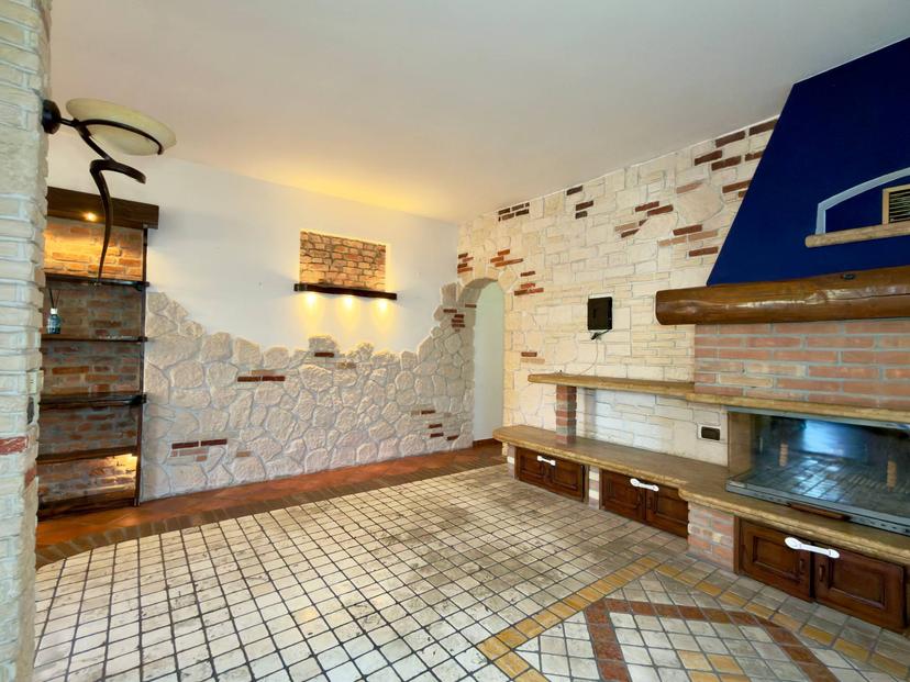 Villa in Via Monte San Primo 25, Cesano Maderno — foto 4 di 5