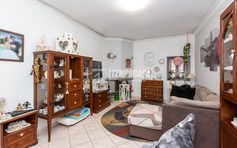 Casa indipendente in Via C. l. N, Giaveno — foto 3 di 5