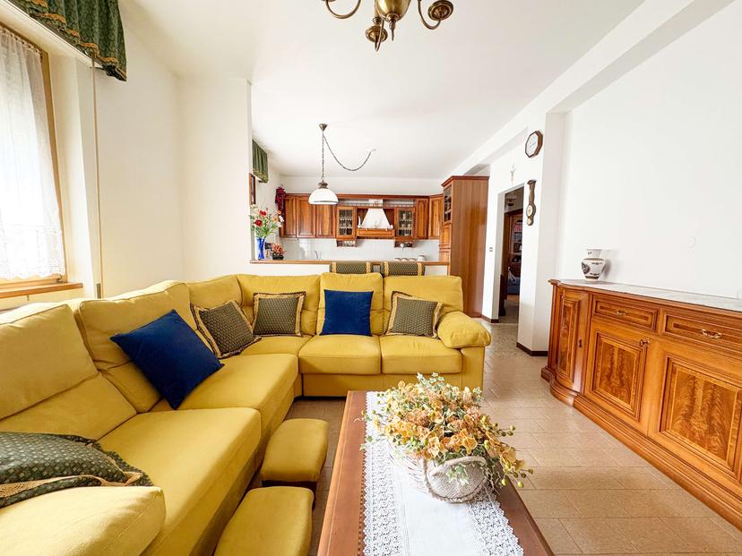 Appartamento in Strada Comunale del Palazzo Vertemate 2, Piuro — foto 2 di 5