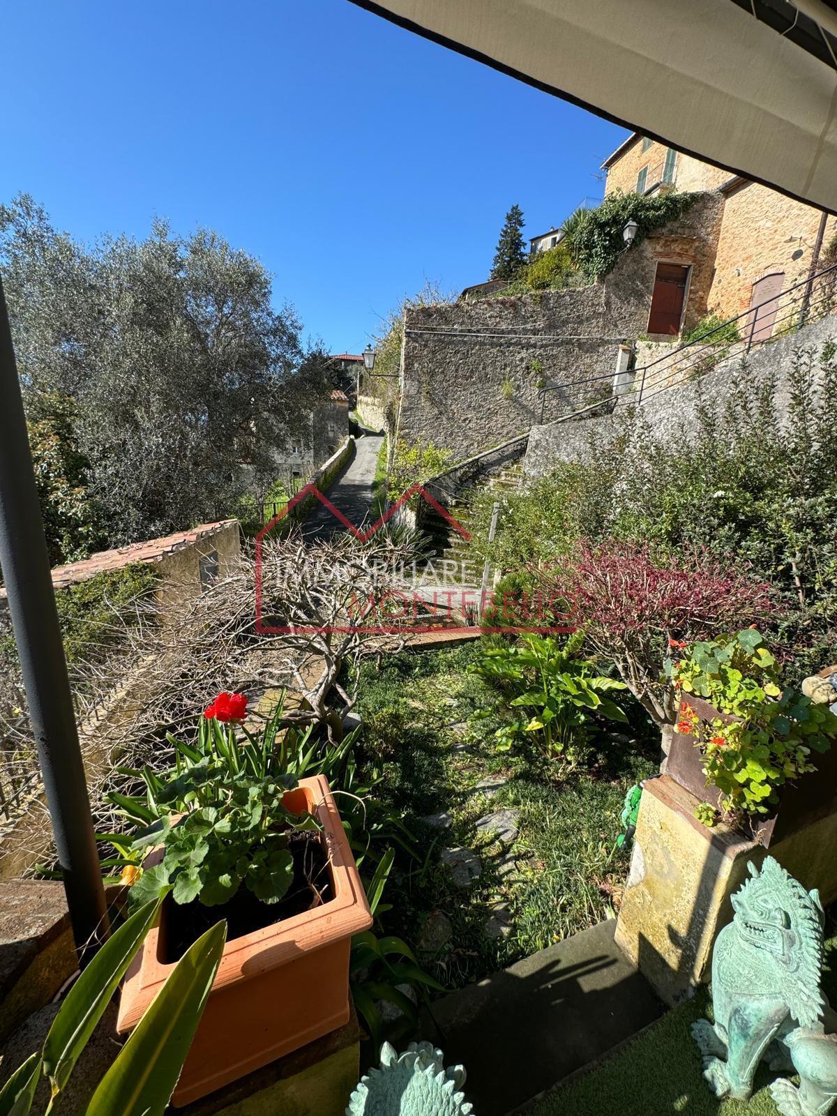 Terratetto in a Fondi 24, Camaiore