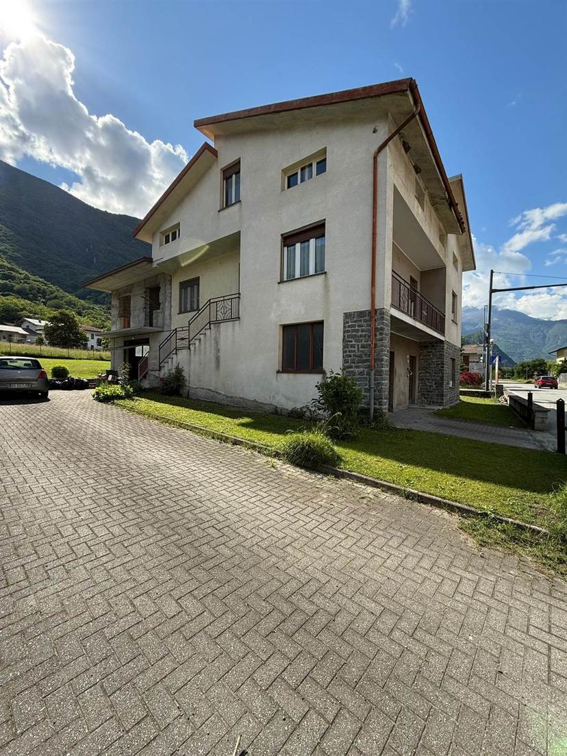 Casa indipendente in Trivulzia, Samolaco — foto 3 di 5