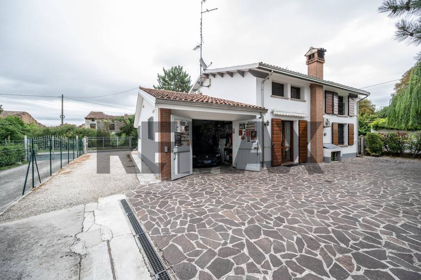 Casa indipendente in Via Oldella 4/a, Guastalla — foto 3 di 5
