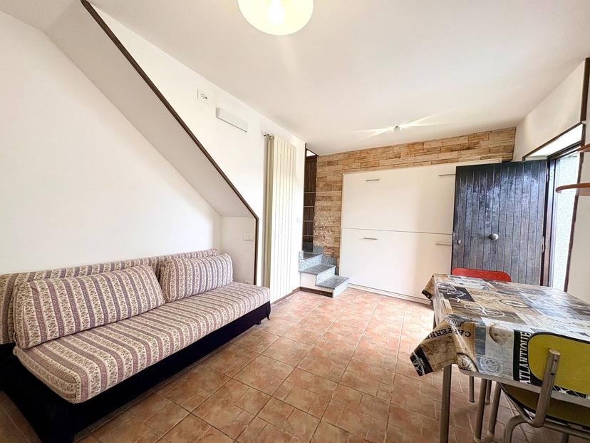 Villa a schiera in Via Nostra Signora DL Monte 88, Savona — foto 3 di 4
