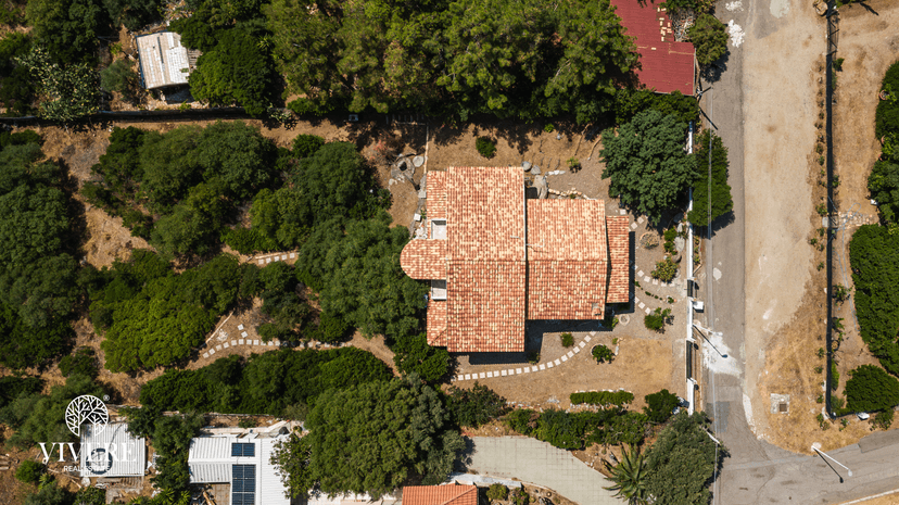 Villa unifamiliare in Via dei Carrubi, Quartu Sant'Elena — foto 3 di 5