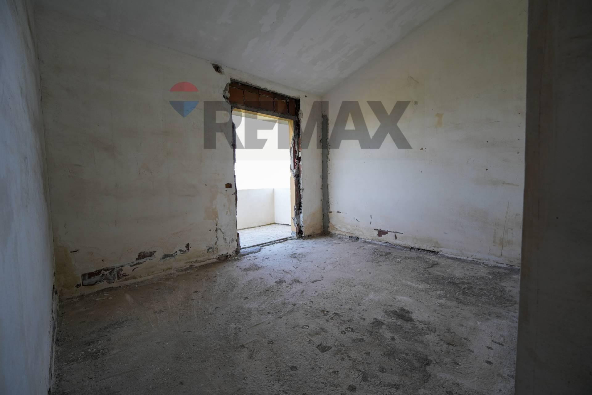 Villa a schiera in Via Vampolieri 10, Aci Catena