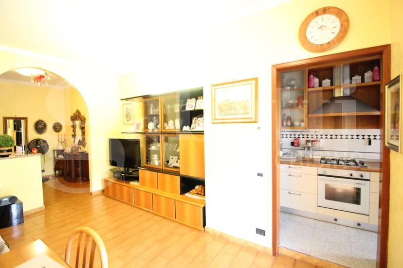 Quadrilocale in Via dei Partigiani  116, Cinisello Balsamo