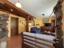 Casa indipendente in Via Albertinelli 26, Mazzo di Valtellina