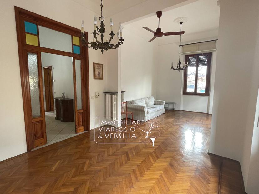 Quadrilocale in Via Mazzini 280, Viareggio — foto 2 di 5