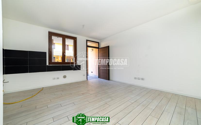 Bilocale in Via Don G. Minzoni 11/C, Burago di Molgora — foto 3 di 5