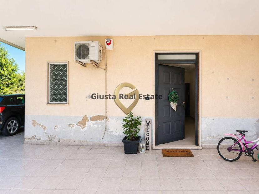 Villa in C/da Pappadà 43, Oria — foto 5 di 5