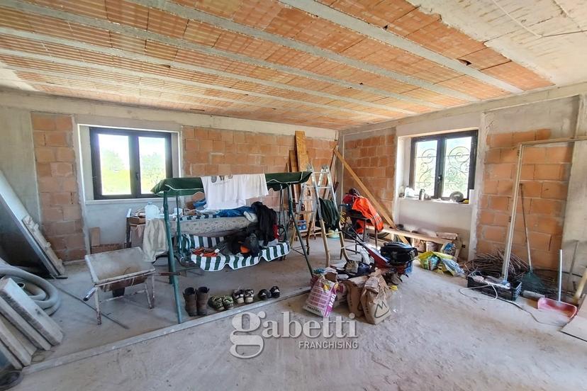 Villa in Strada Provinciale 73a, Montagano