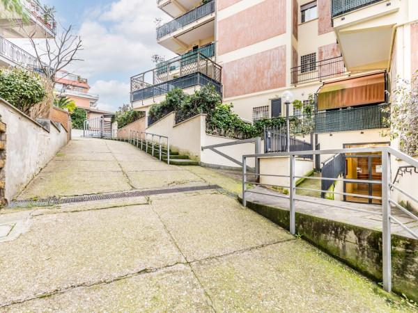 Trilocale in Via Paolo V, Roma
