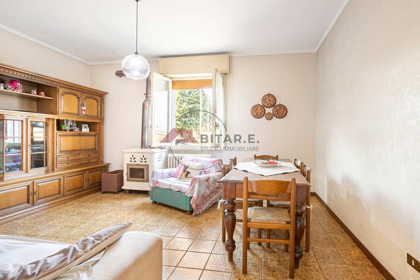 Villa in Via Marconi 5, Longhena — foto 3 di 5
