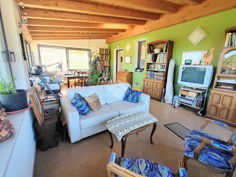 Casa indipendente in Frazione Vigana 5, Dernice — foto 4 di 5
