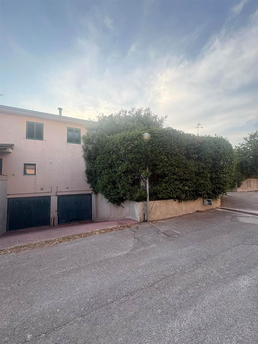 Villa a schiera in Via Germania, Ragusa — foto 2 di 5