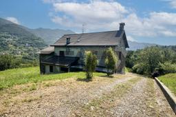 Casa indipendente, Rota d'Imagna