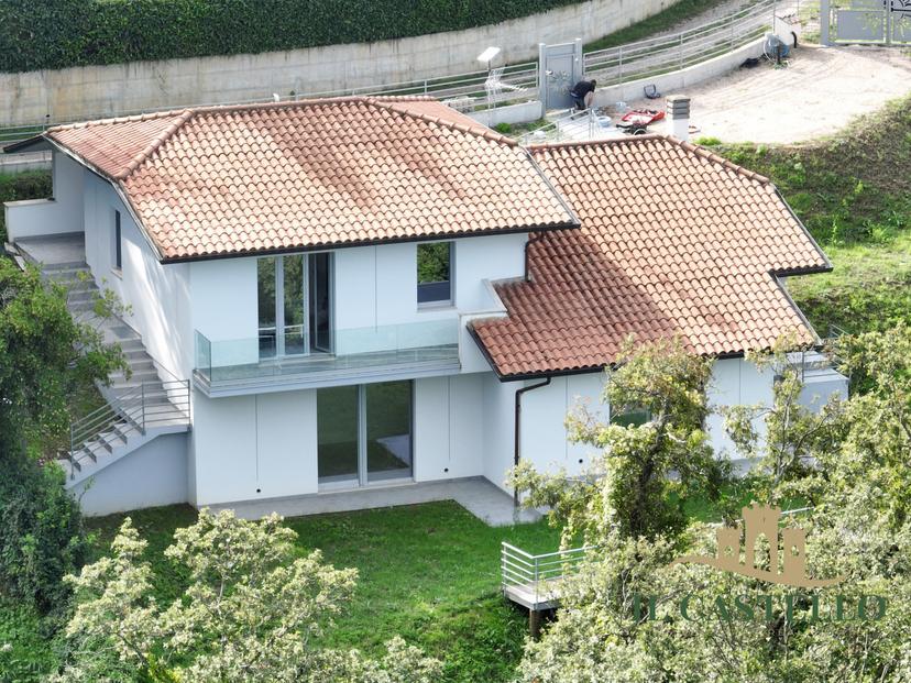 Villa in Via del Carrato, Magione