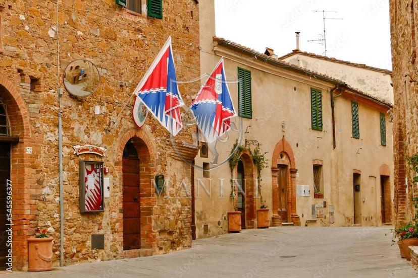 Appartamento in Via Umberto 1 3, Montalcino — foto 3 di 5