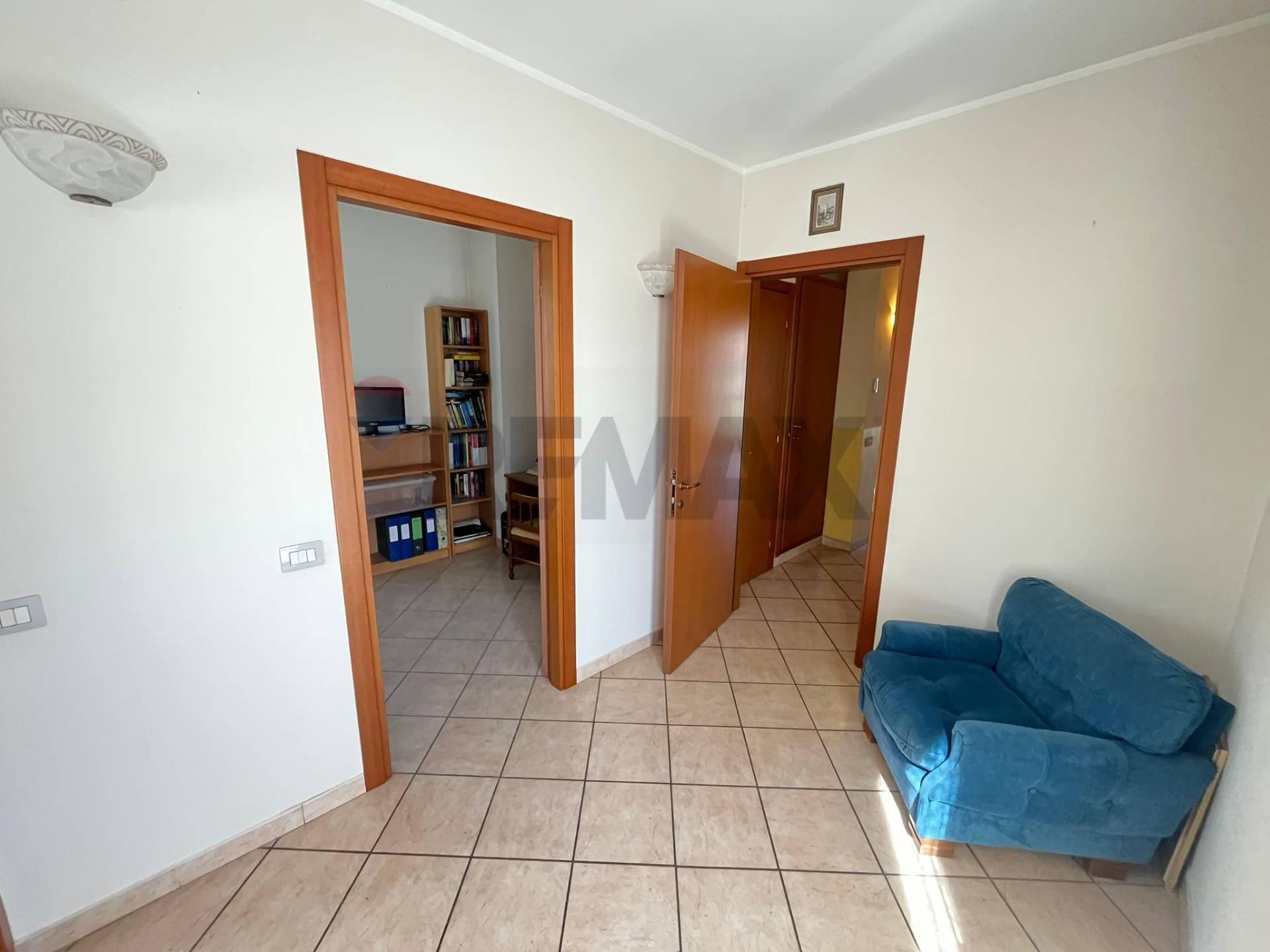 Casa indipendente in Via Binda 19, Besozzo