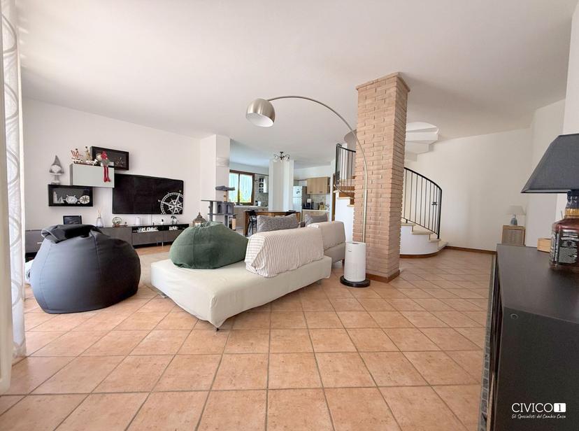 Villa a schiera in Via Marconi 109, Torri di Quartesolo — foto 5 di 5