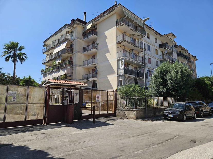 Quadrilocale in Via Ungari, Nocera Superiore — foto 2 di 5