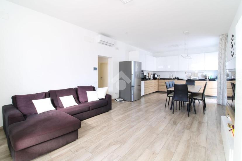 Casa indipendente in Via Elpidiense 55, Monte Urano — foto 3 di 5