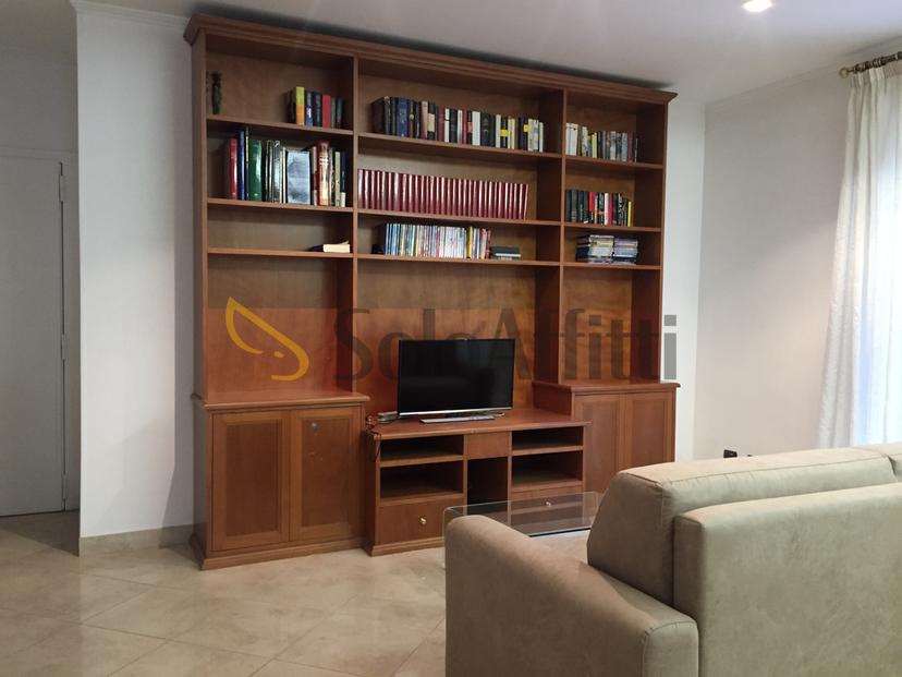 Trilocale in Via Cardinale Cassetta 8, Roma
