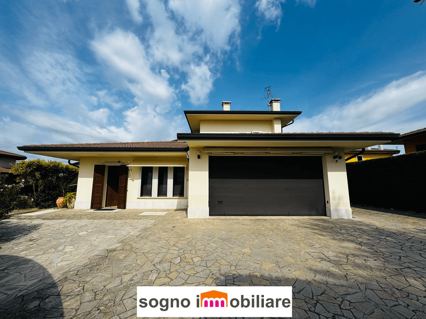 Casa indipendente in Via Roma, Cerea — foto 2 di 5
