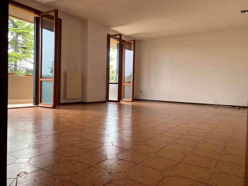 Appartamento in Via delle Regioni  74, Pesaro — foto 4 di 5