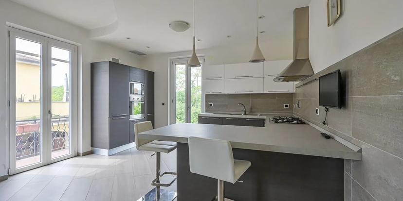 Villa a schiera, Sarzana