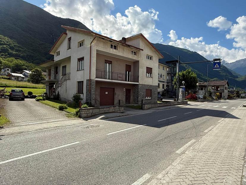 Casa indipendente in Trivulzia, Samolaco — foto 2 di 5